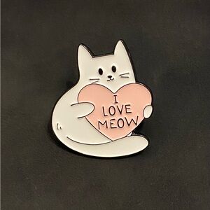 Affectionate Kitty Pin/Magnet | Look at That Smile! Who Can Resist This Cat 3FER
